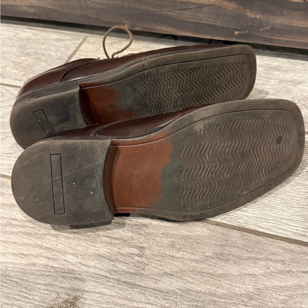 Kenneth Cole Men's Brown Leather Dress Shoes - Picture 6 of 7